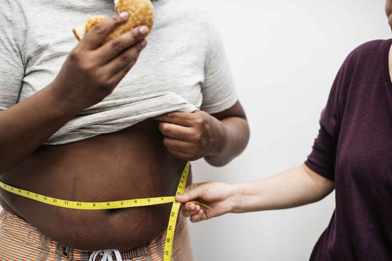 Mundo chega a mais de 1 bilhão de obesos, diz estudo