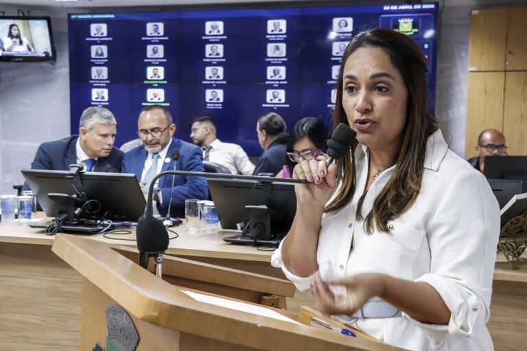 Vereadores de Osasco repudiam atos de violência contra mulheres e crianças
