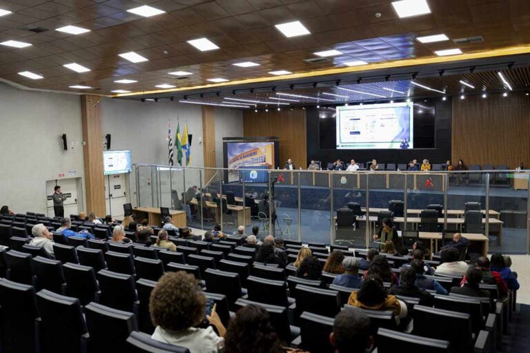 Barueri: Comissão de Finanças debate diretrizes orçamentárias para 2027