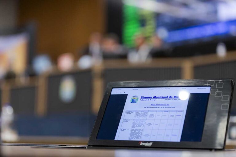 Câmara de Barueri encerra semestre com 46 projetos analisados