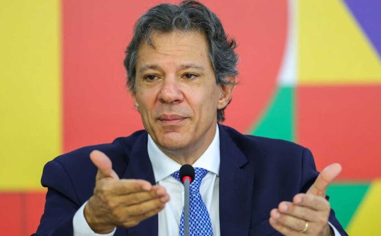 Depoimento de motorista de Haddad apresenta contradições com registros de câmeras