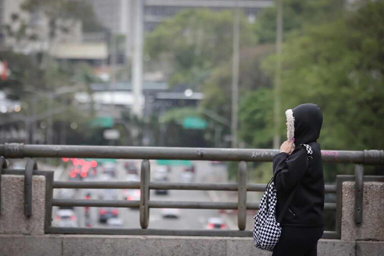 Feriado em SP tem chuva e mínimas em 11ºC na segunda-feira; veja previsão na sua região