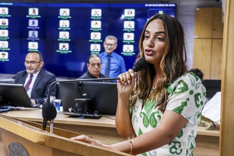 Vereadores de Osasco reforçam importância de ações de proteção à mulher