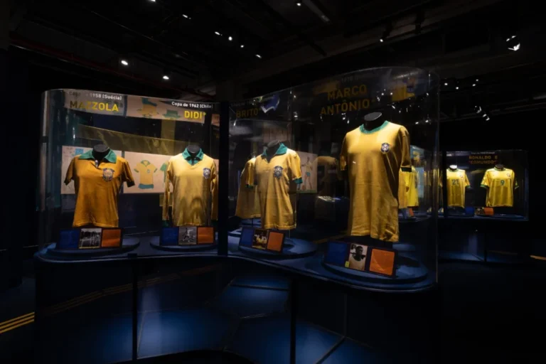 Última chance para conferir “Amarelinha”: exposição do Museu do Futebol termina em 1º de novembro